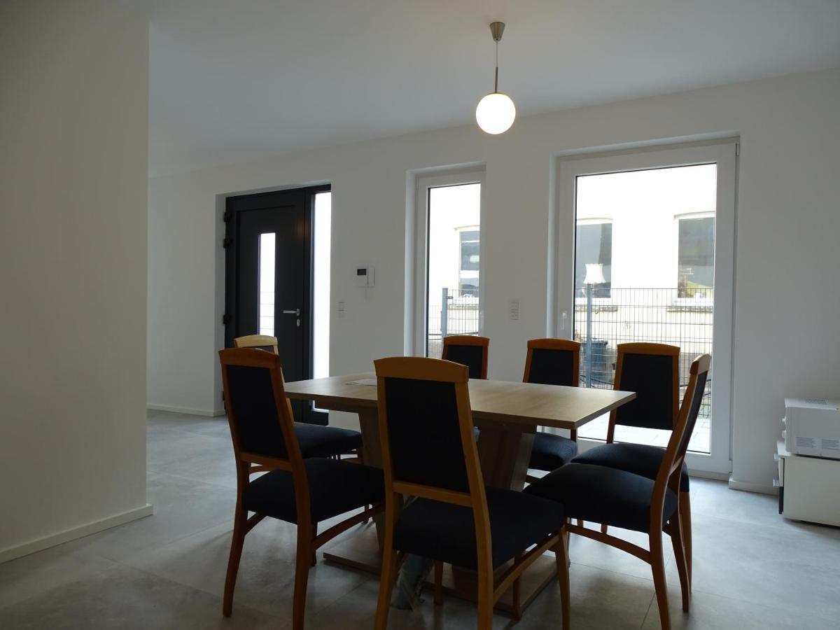 Avi City Apartments Kinghouse Düsseldorf Zimmer foto