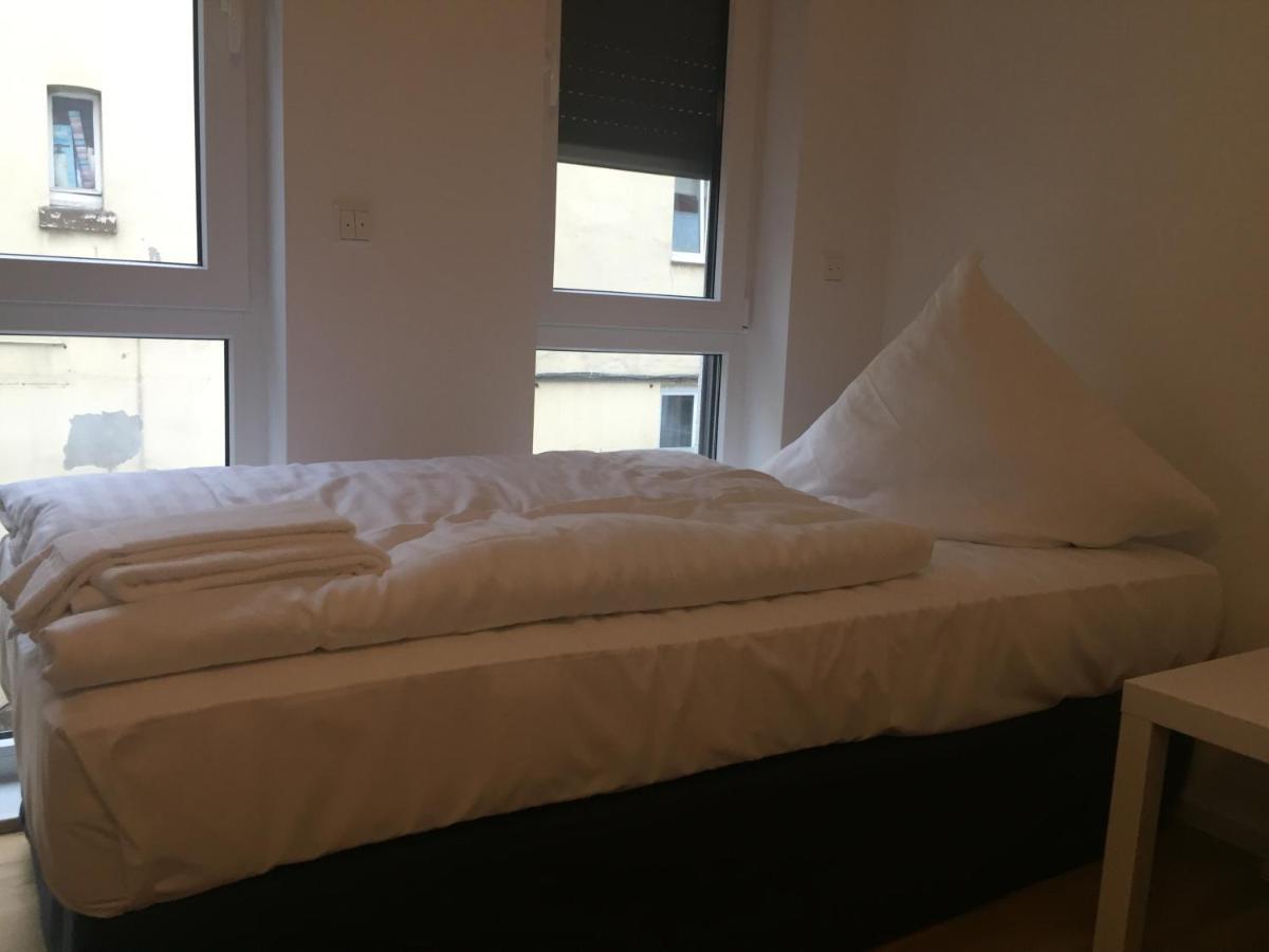Avi City Apartments Kinghouse Düsseldorf Zimmer foto